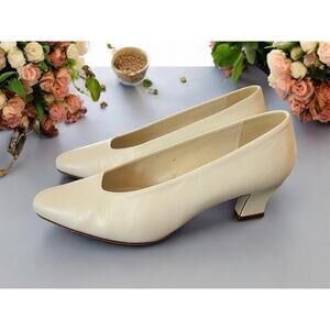 Enzo Angiolini Women's White Shoes Pumps Heels Leather Size 6.5 M
